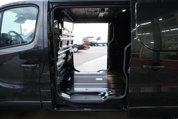 Renault Trafic 2.0 Blue dCi 170pk T30 L2H1 Red Edition Exclusive Automaat Schuifdeur L / R Nr. V142 | Climate | adap.Cruise | Navi | Trekhaak