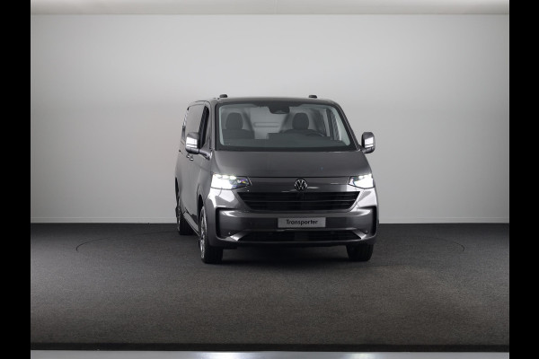 Volkswagen Transporter 2.0 TDI L2H1 30 Style | trekhaak | achterdeuren | camera | navi |