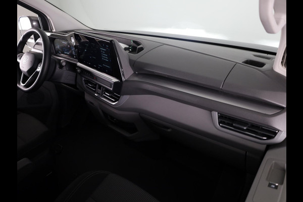 Volkswagen Transporter 2.0 TDI L2H1 30 Style | trekhaak | achterdeuren | camera | navi |