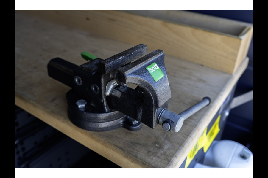 Mercedes-Benz Sprinter 311 CDI | L2H2 | Euro 6 | Volledig ingericht | Oprijplaat | Camera | Airco