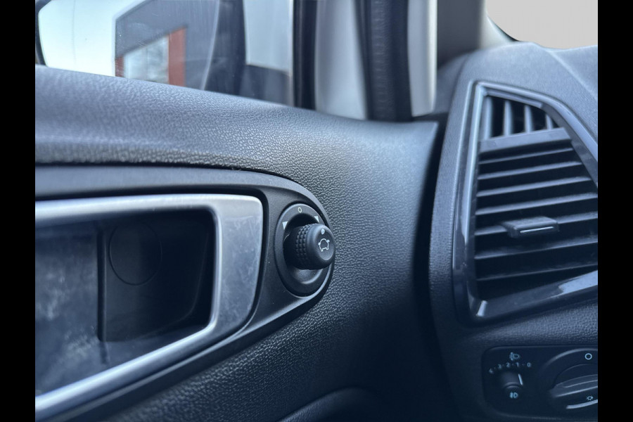 Ford EcoSport 1.0 EcoBoost Titanium Stoel verwarming / elektrische voorruit verwarming / achteruit rij camera/