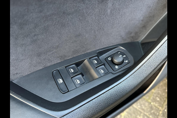 Škoda Kodiaq 1.5 TSI Sportline Business ELECTR ACHTERKLEP | ELECTR STOELEN | ADAPTIVE CRUISE | DEALER ONDERHODUEN | TOPSTAAT! | RIJKLAARPRIJS incl. 12mnd BOVAG GARANTIE