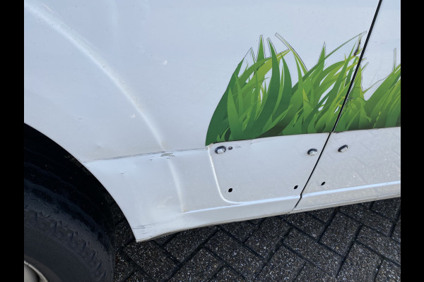 Peugeot Boxer 330 2.2 BlueHDi 140 L2H1 Premium Motor stuk  !!!!!