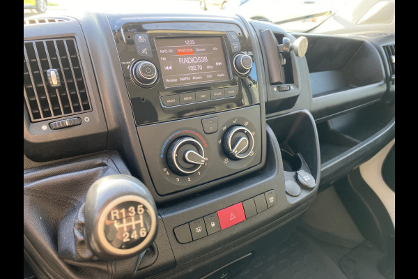 Peugeot Boxer 330 2.2 BlueHDi 140 L2H1 Premium Motor stuk  !!!!!