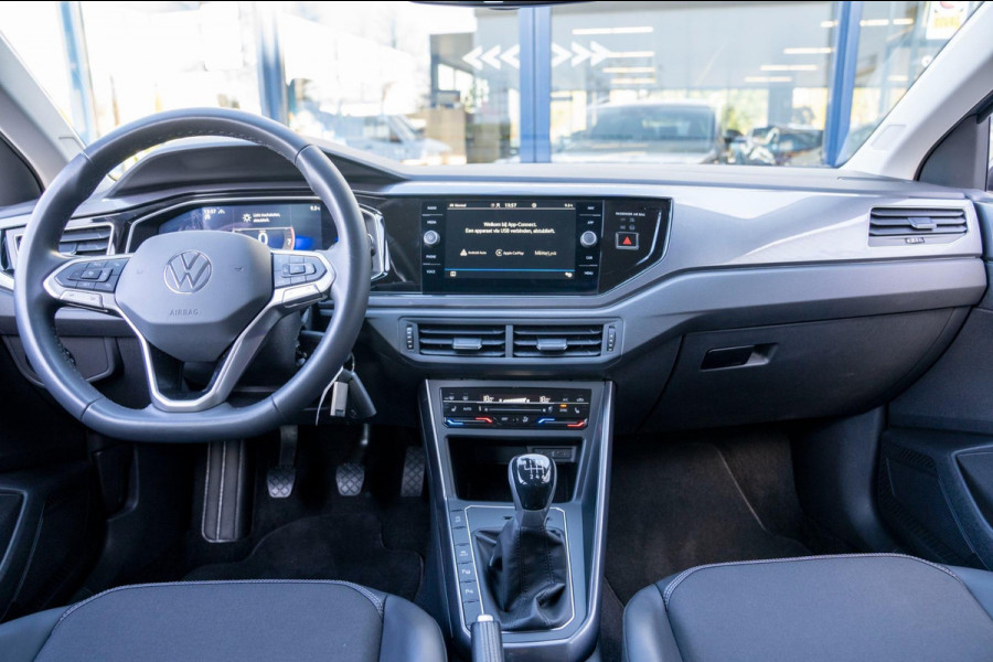 Volkswagen Taigo 1.0 TSI Style | Prijs rijklaar incl. 12 mnd garantie | IQ Light Stoelverw Camera Apple carplay/android auto