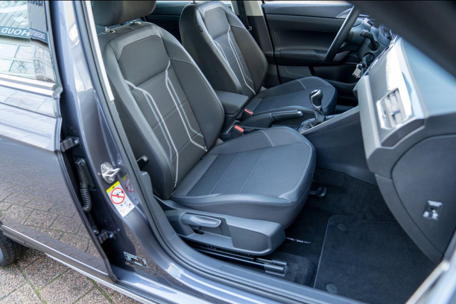 Volkswagen Taigo 1.0 TSI Style | Prijs rijklaar incl. 12 mnd garantie | IQ Light Stoelverw Camera Apple carplay/android auto