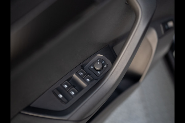 Škoda Karoq 1.5 TSI ACT Sportline Business | Panodak | Leder | Stoelgeheugen | Elk A-klep | Prijs Rijklaar!!