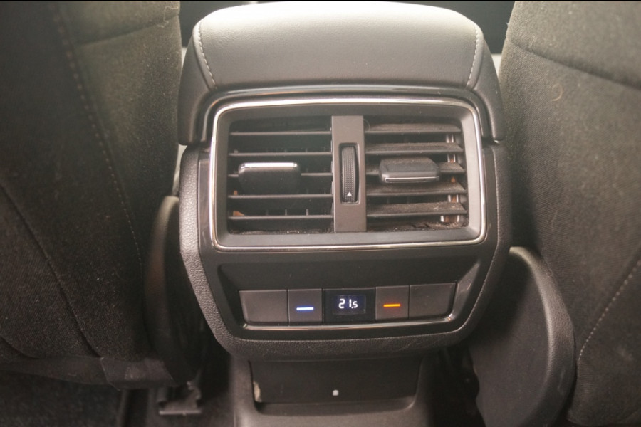 Škoda Kodiaq 1.5 TSI 150pk DSG Style 7-persoons -PANO-ECC-TREKHAAK-