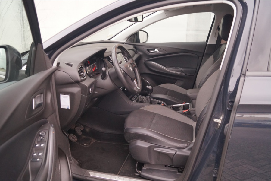 Opel Grandland X 1.5 CDTi 130pk Business Edition -NAVI-ECC-PDC-