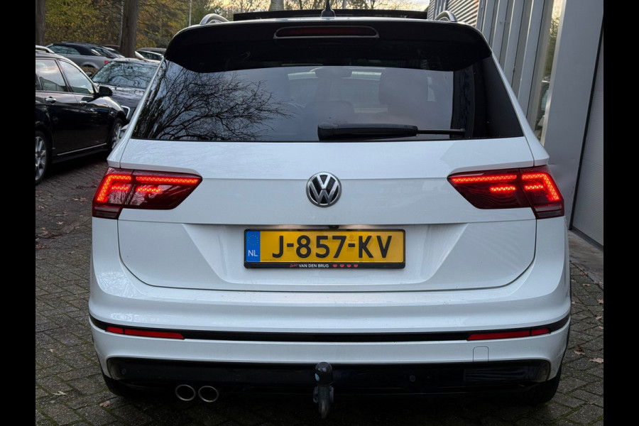 Volkswagen Tiguan 1.5 TSI ACT Highline Business R Line l Pano l ACC l Virtual l Black optic l IZGST l