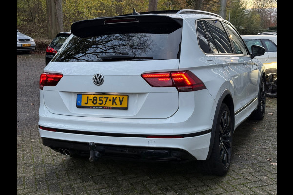 Volkswagen Tiguan 1.5 TSI ACT Highline Business R Line l Pano l ACC l Virtual l Black optic l IZGST l