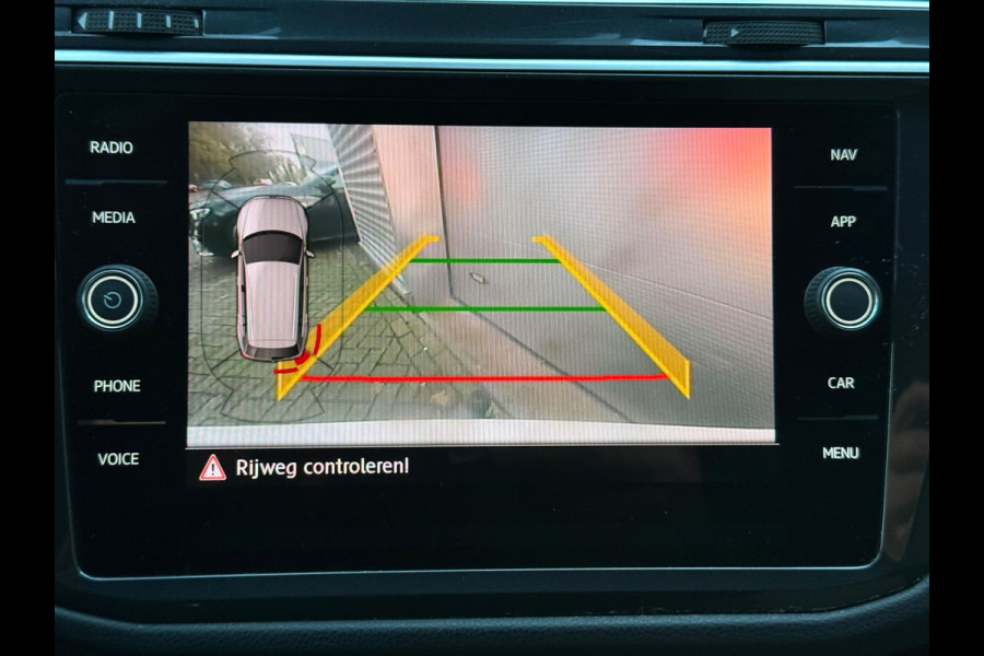 Volkswagen Tiguan 1.5 TSI ACT Highline Business R Line l Pano l ACC l Virtual l Black optic l IZGST l