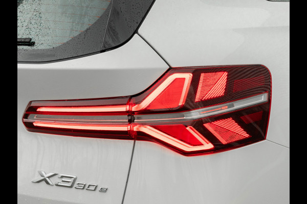 BMW X3 30e xDrive - Trekhaak - Active Cruise - Head-up - 360° Camera