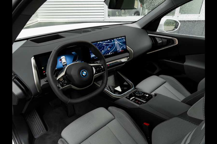 BMW X3 30e xDrive - Trekhaak - Active Cruise - Head-up - 360° Camera