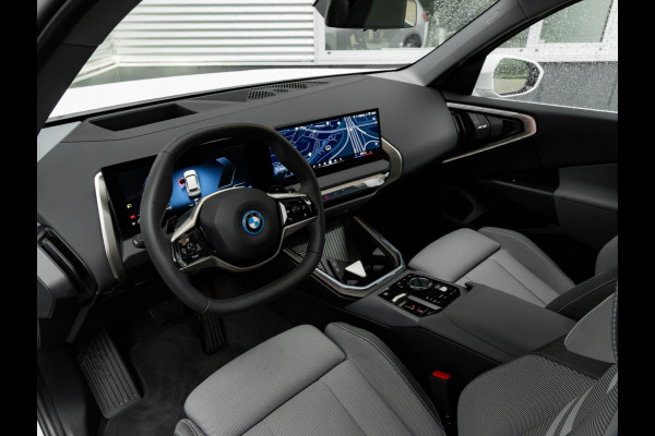 BMW X3 30e xDrive - Trekhaak - Active Cruise - Head-up - 360° Camera