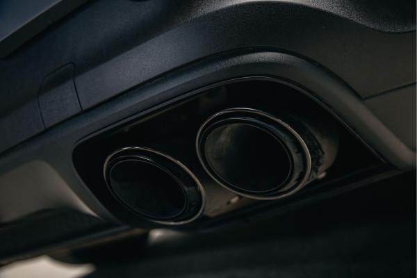 Porsche Cayenne 3.0 E-Hybrid | Pano |  stoelverwarming | Sport Chrono | 360 camera |