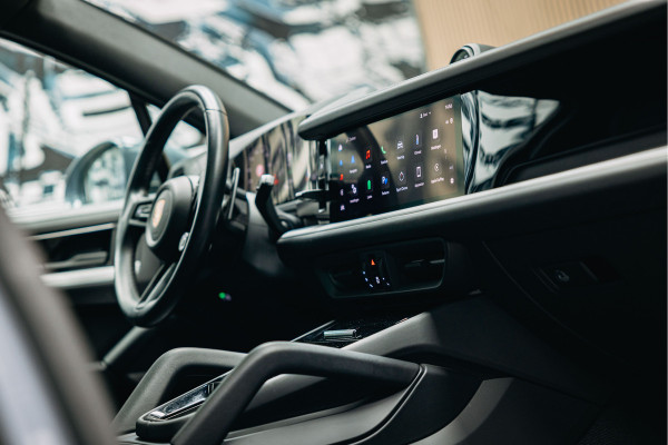 Porsche Cayenne 3.0 E-Hybrid | Pano |  stoelverwarming | Sport Chrono | 360 camera |