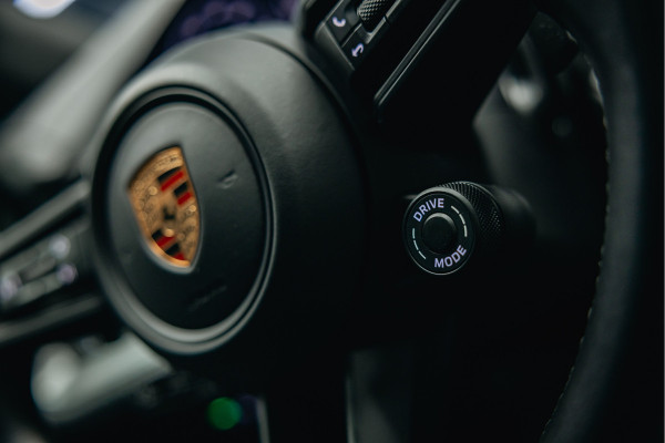 Porsche Cayenne 3.0 E-Hybrid | Pano |  stoelverwarming | Sport Chrono | 360 camera |