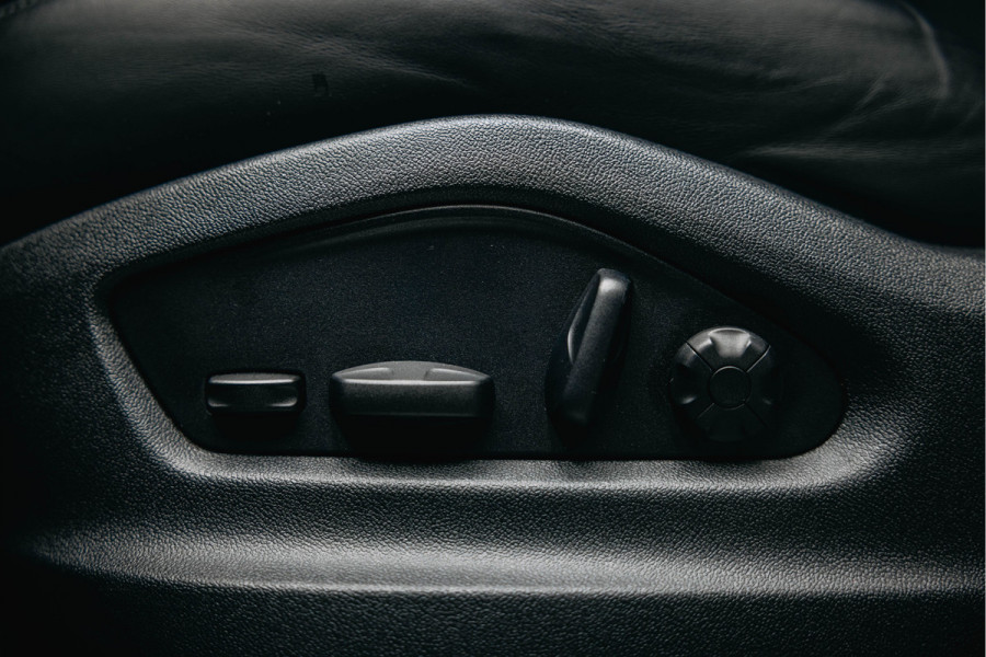 Porsche Cayenne 3.0 E-Hybrid | Pano |  stoelverwarming | Sport Chrono | 360 camera |