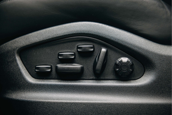 Porsche Cayenne Coupé 3.0 E-Hybrid | Sport Chrono | Trekhaak | Sportuitlaat | 360 camera |