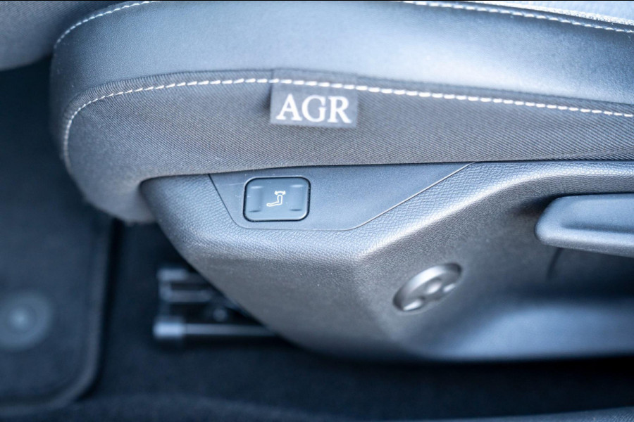 Opel Astra 1.2T Innovation Automaat|Prijs rijklaar incl 12 mnd garantie| Camera Stoel/stuur/Voorruitverwarming Led Privacy glass