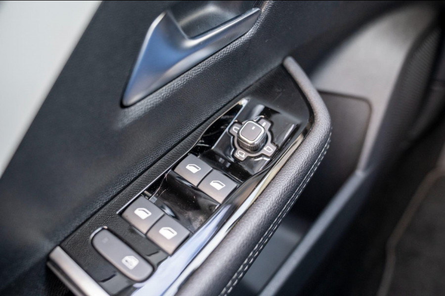 Opel Astra 1.2T Innovation Automaat|Prijs rijklaar incl 12 mnd garantie| Camera Stoel/stuur/Voorruitverwarming Led Privacy glass