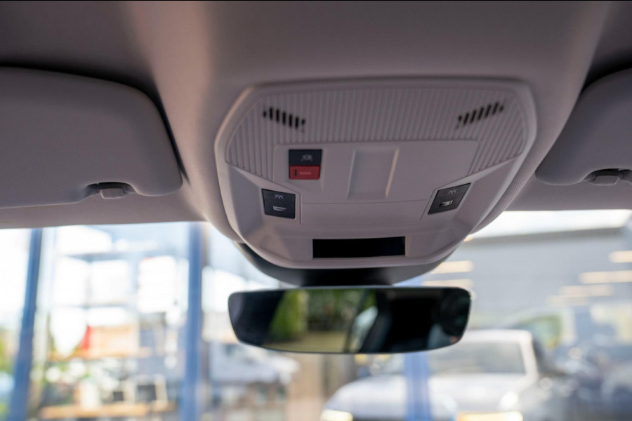 Opel Astra 1.2T Innovation Automaat|Prijs rijklaar incl 12 mnd garantie| Camera Stoel/stuur/Voorruitverwarming Led Privacy glass