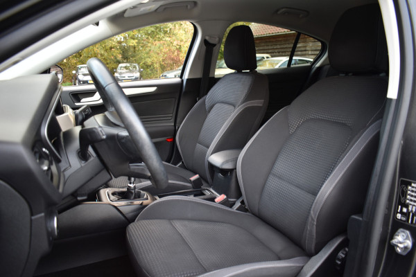 Ford Focus 1.0 125PK EcoBoost HYBRID BUSINESS CAMERA/NAVI/STUURVERW.