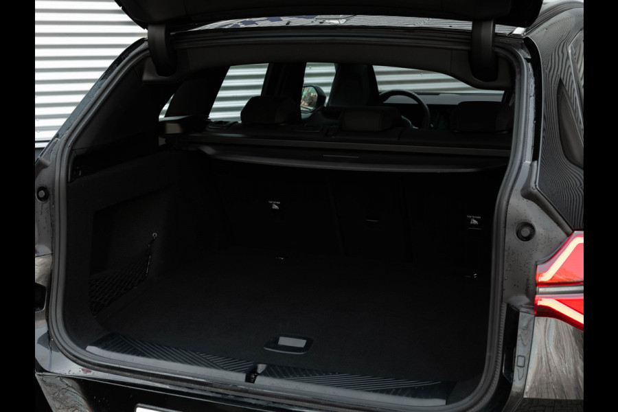 BMW X3 30e xDrive M-Sport Pro - Driving Ass Prof - Trekhaak - Head-up - Pano