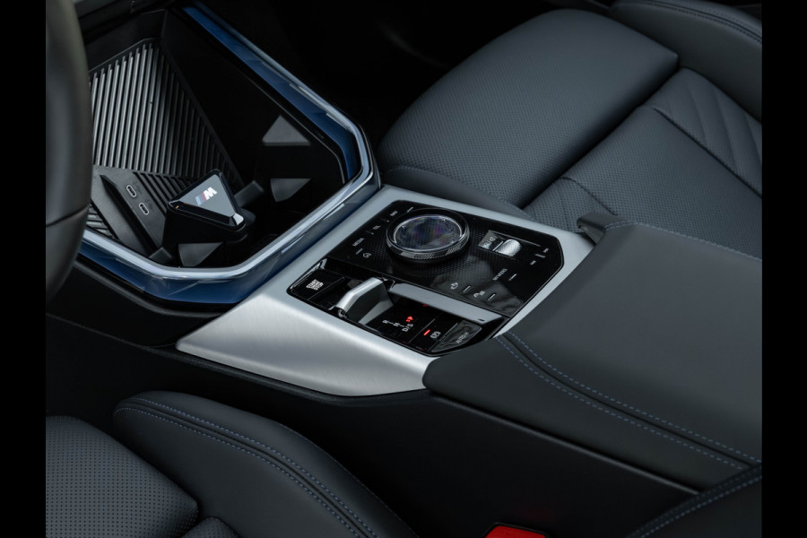 BMW X3 30e xDrive M-Sport Pro - Driving Ass Prof - Trekhaak - Head-up - Pano