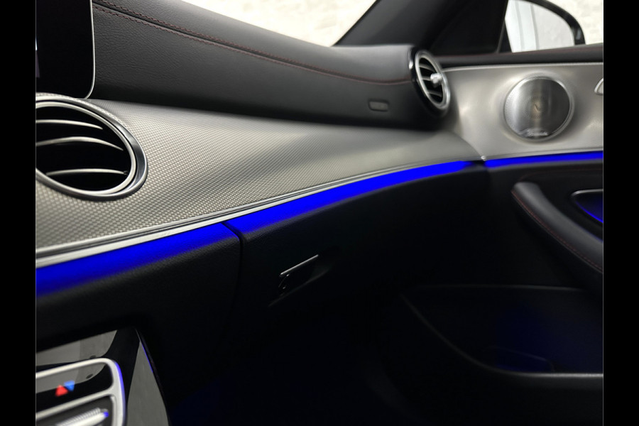 Mercedes-Benz E-Klasse Estate 53 AMG 4MATIC | Luchtvering | 360 View | Burmester | Distronic+ | Memory | Multibeam-LED | Bovag Garantie | Widescreen | Panorama | Leder | Trekhaak | Sfeerverlichting | Night-Pakket | 20'' | Carplay | Stoelverwarming |