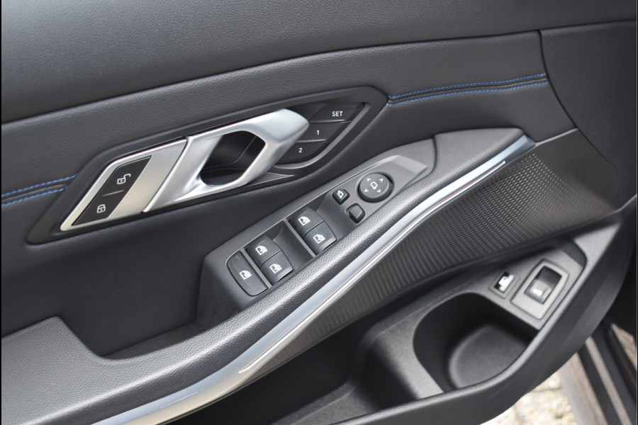 BMW 3 Serie Touring 330e xDrive M-Sport 292 Pk Pano Memory Head-Up Leder 19 Inch