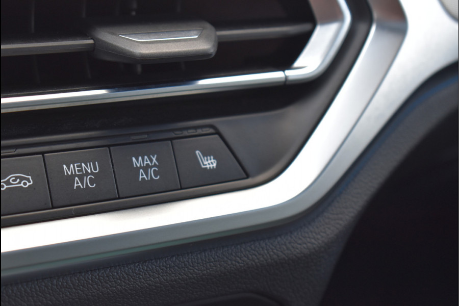 BMW 3 Serie Touring 330e xDrive M-Sport 292 Pk Pano Memory Head-Up Leder 19 Inch