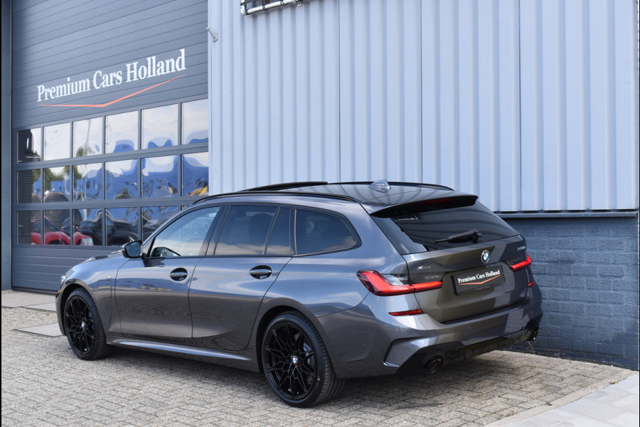 BMW 3 Serie Touring 330e xDrive M-Sport 292 Pk Pano Memory Head-Up Leder 19 Inch