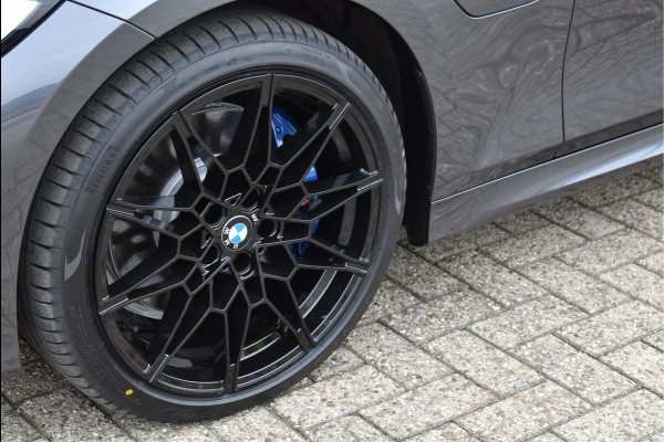 BMW 3 Serie Touring 330e xDrive M-Sport 292 Pk Pano Memory Head-Up Leder 19 Inch