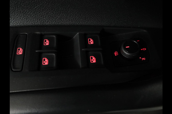 Volkswagen Polo 1.0 TSI R-Line Edition 95pk 5bak| Navi| 16'LM-velgen| Extra getint glas| Parksensors