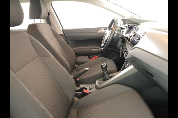 Volkswagen Polo 1.0 TSI R-Line Edition 95pk 5bak| Navi| 16'LM-velgen| Extra getint glas| Parksensors