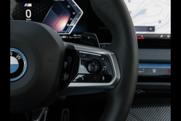 BMW X3 30e xDrive M-Sport Pro - Driving Assistant Prof - Pano - Trekhaak