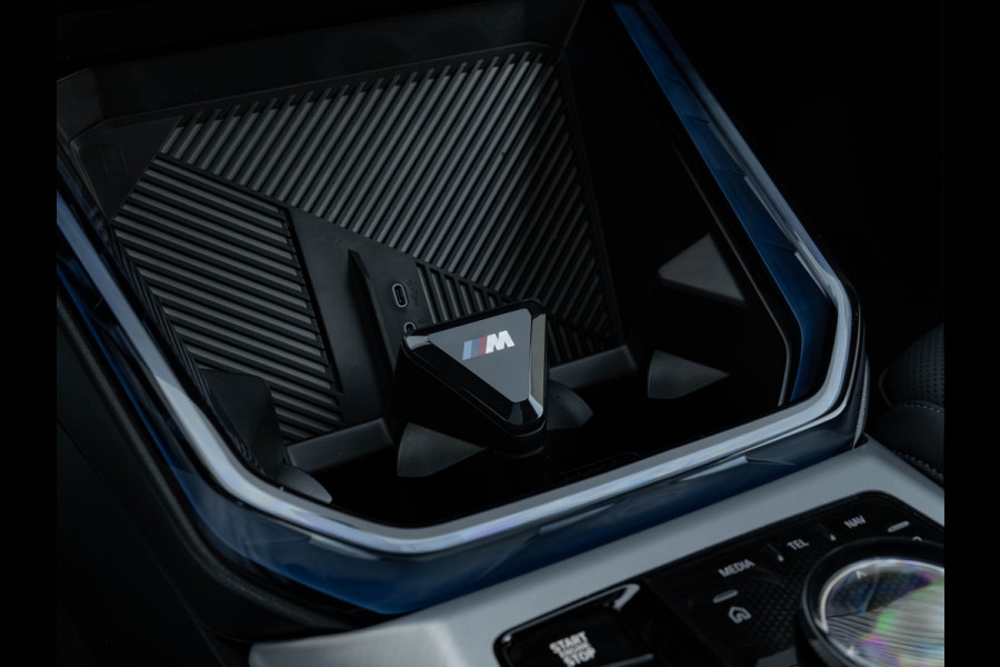 BMW X3 30e xDrive M-Sport Pro - Driving Assistant Prof - Pano - Trekhaak