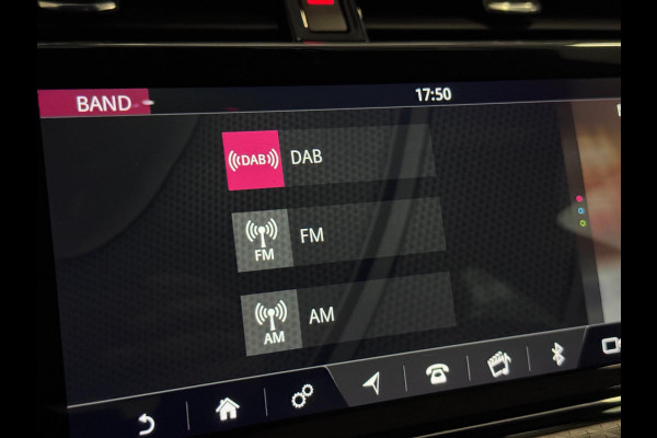 Land Rover Range Rover Evoque 2.0 D150 AWD R-Dynamic SE | LEDER | CAMERA