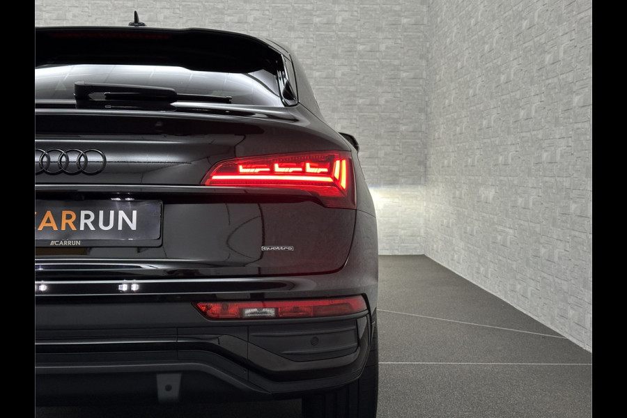 Audi Q5 Sportback 40 TFSI Benzine S-Line | ACC | Sfeerverlichting | Keyless-Entry | Matrix-LED | Virtual-Cockpit | Tour-Pakket | Black-Optic | Camera | Beker-Clima | 3-Zone Clima | Draadloos Laden | Zonwering | 6 mnd. BOVAG Garantie |