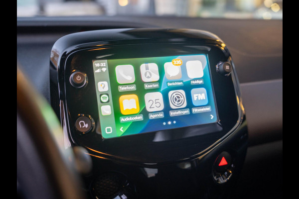 Peugeot 108 1.0 e-VTi Allure / Leer / Camera / Stoelverwarming / Carplay