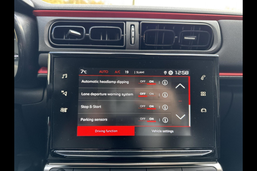 Citroën C3 1.2 PureTech C-Series Cruise-control / apple carplay android auto / climate control