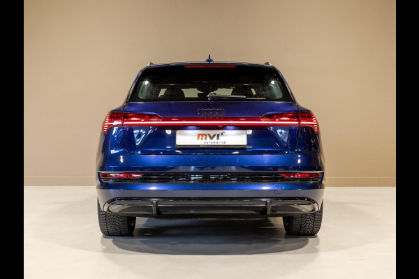 Audi e-tron 55 quattro S edition 95 kWh / 408pk / Panorama dak / Rondomzicht camera /