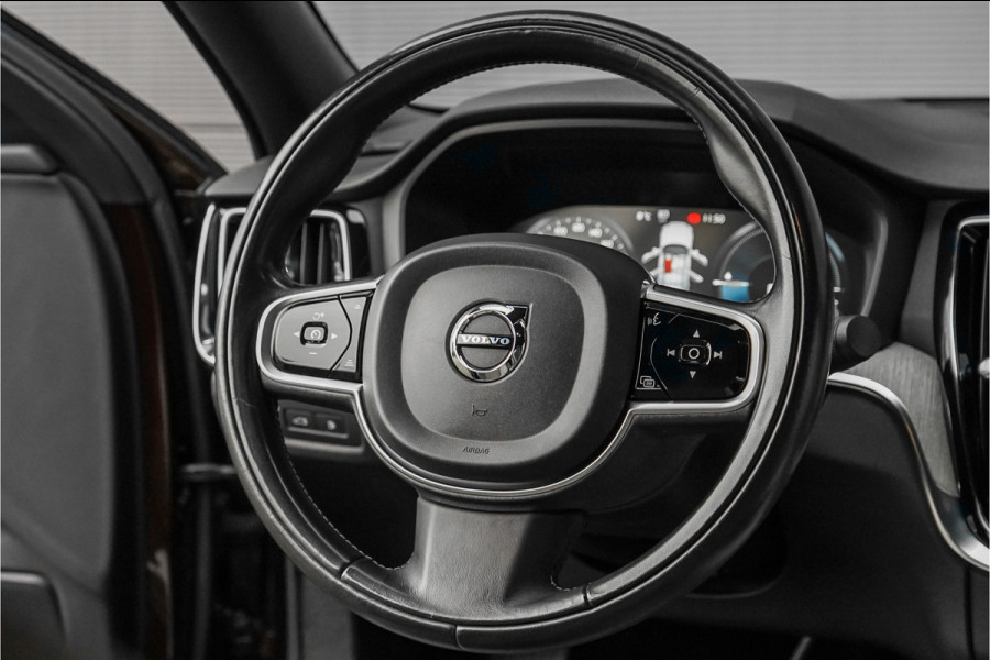 Volvo S60 2.0 T8 AWD Twin Engine Inscription R-Design Leder ACC H/K HUD 360°