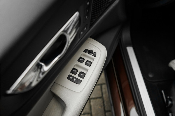 Volvo S60 2.0 T8 AWD Twin Engine Inscription R-Design Leder ACC H/K HUD 360°