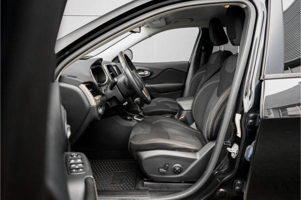 Jeep Cherokee 2.2 Limited 200PK 4WD Automaat Xenon 18"