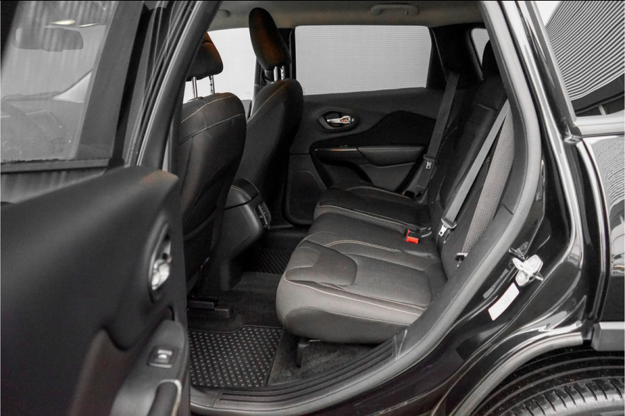 Jeep Cherokee 2.2 Limited 200PK 4WD Automaat Xenon 18"