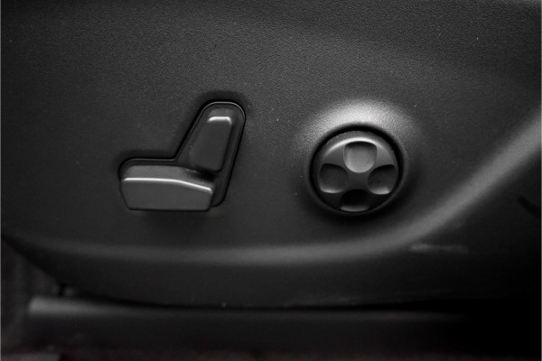 Jeep Cherokee 2.2 Limited 200PK 4WD Automaat Xenon 18"