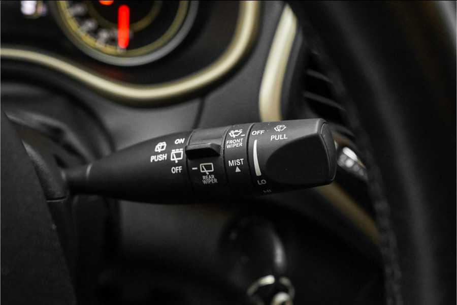 Jeep Cherokee 2.2 Limited 200PK 4WD Automaat Xenon 18"